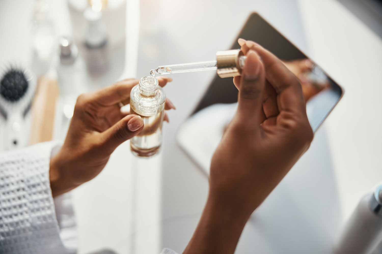 Retinol vs. Retinal: What's the Difference and Which One Should You Use?
